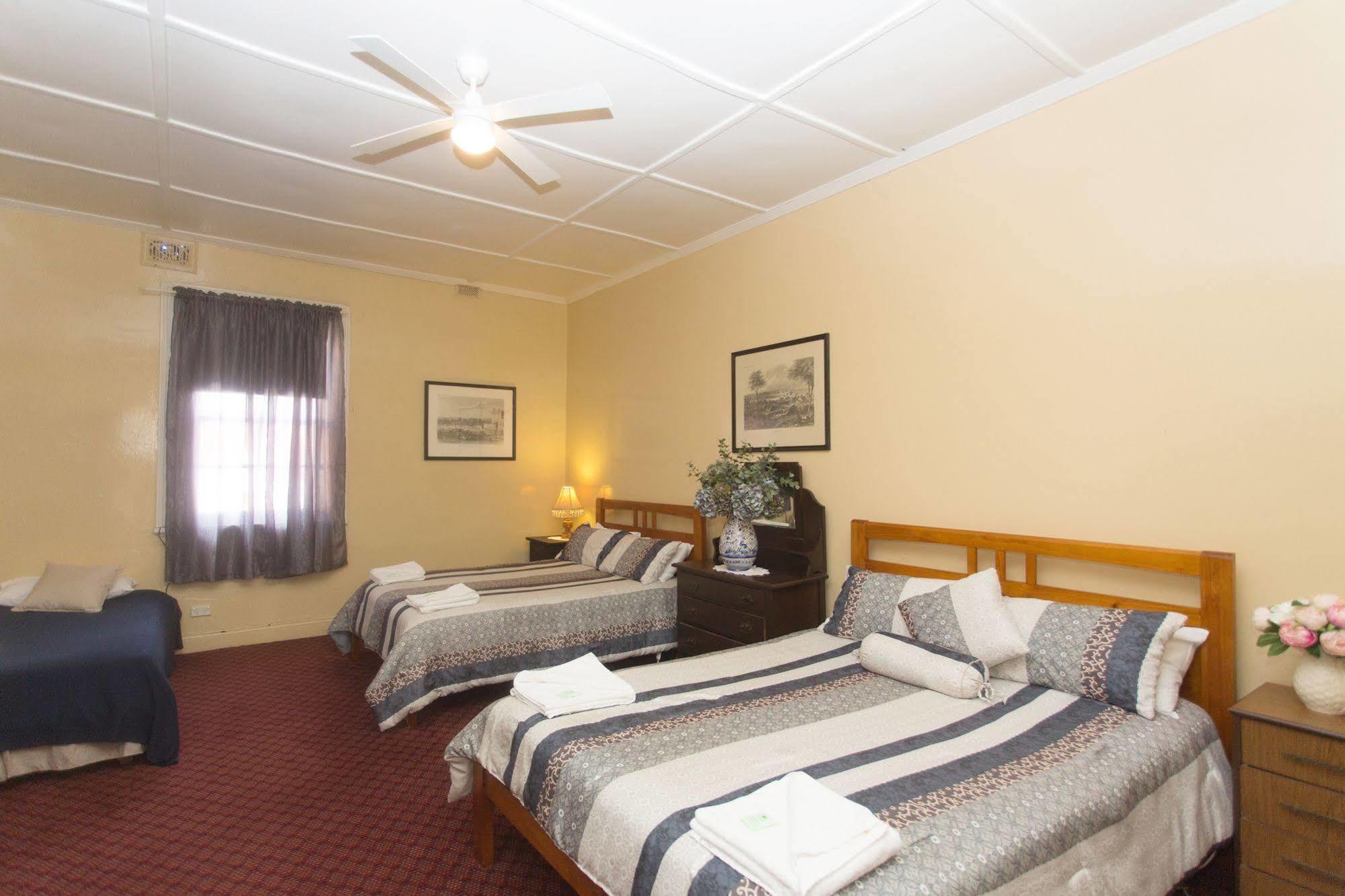 Southern Railway Hotel Goulburn Esterno foto